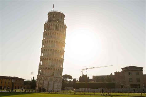 leaning tower of pisa admission.